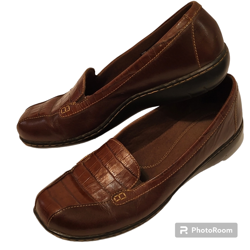 Clarks Bendables Size 10M Women's  Leather Slip On Loafers 35589